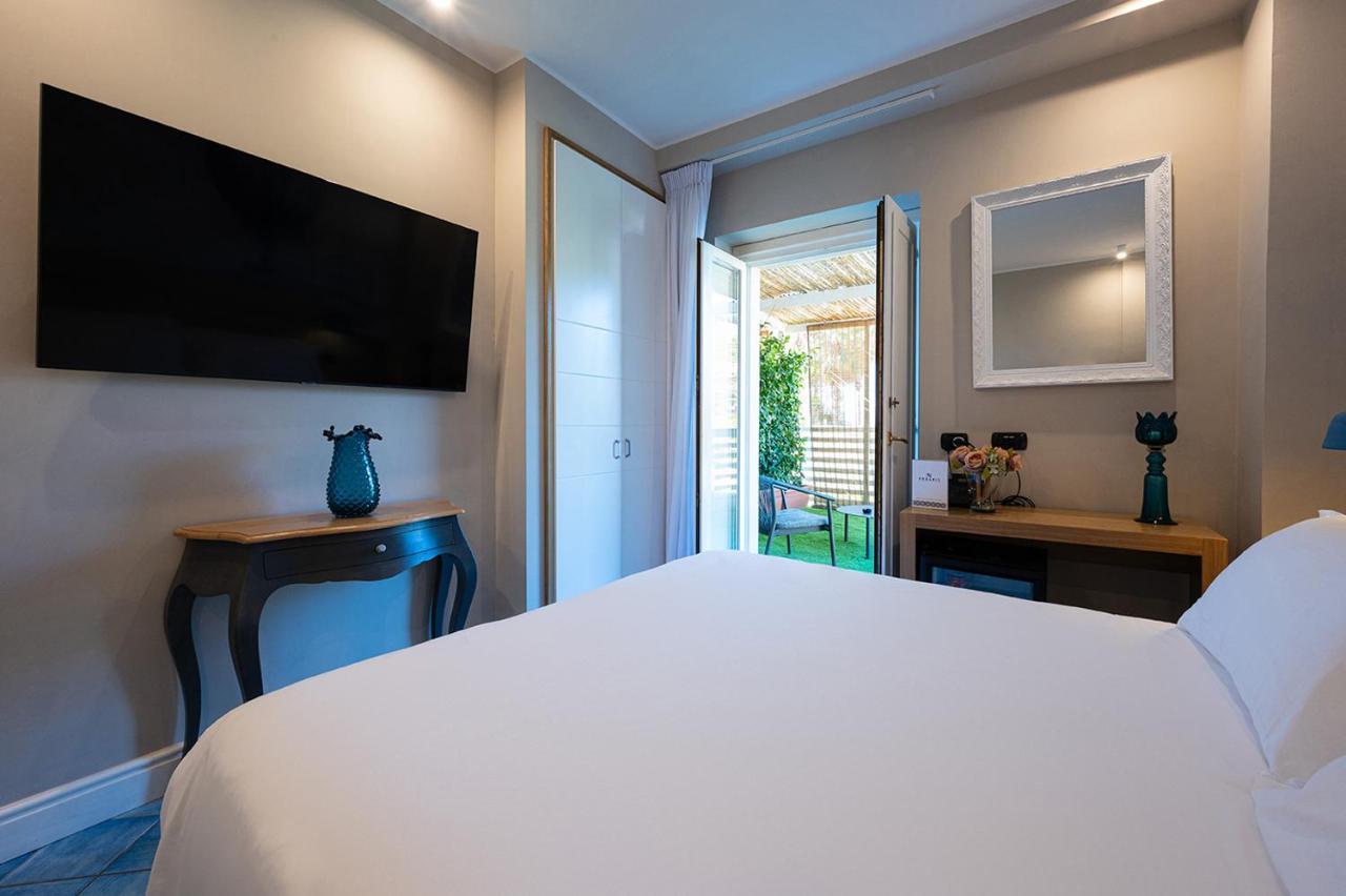 Hotel Sogaris Паестум Екстериор снимка